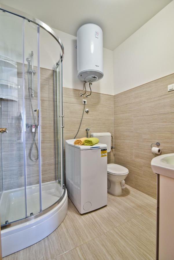 Apartments Mica ヴーシ エクステリア 写真